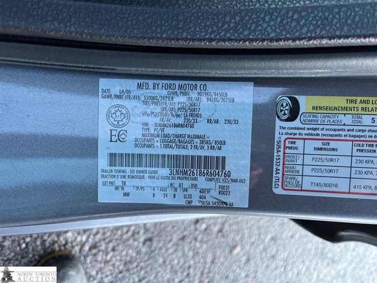 2006-lincoln-zephyr-image-19