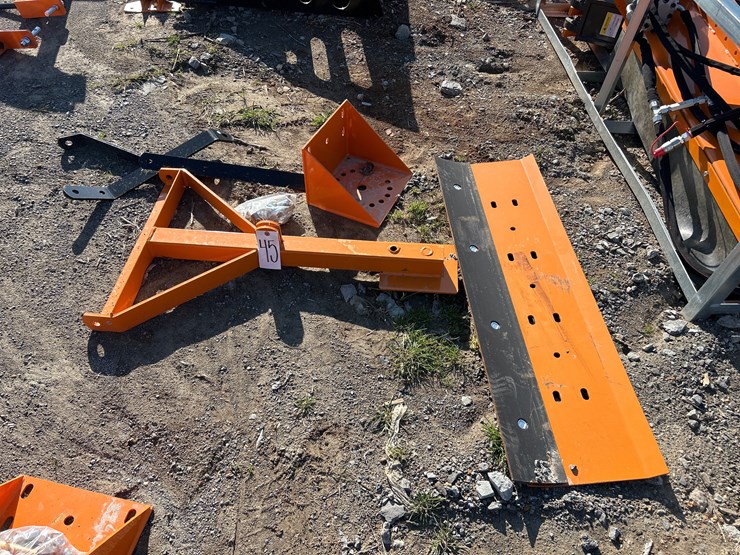 #45-•-unusee-4’-grader-blade-image-1
