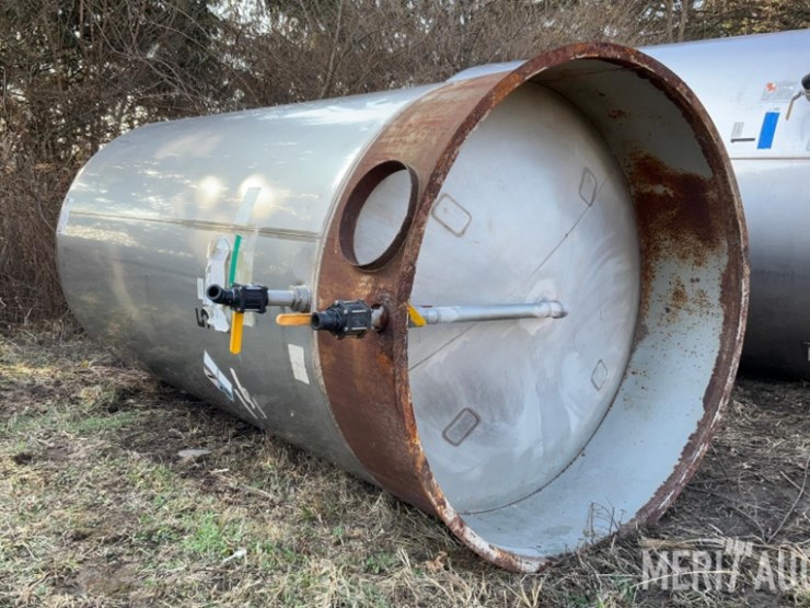 stainless-steel-tank-image-1