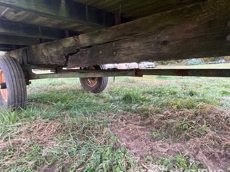 hay-rack-on-running-gear-image-42