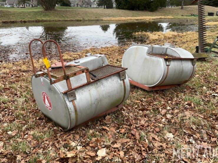 (2)-aluminum-tanks-image-1