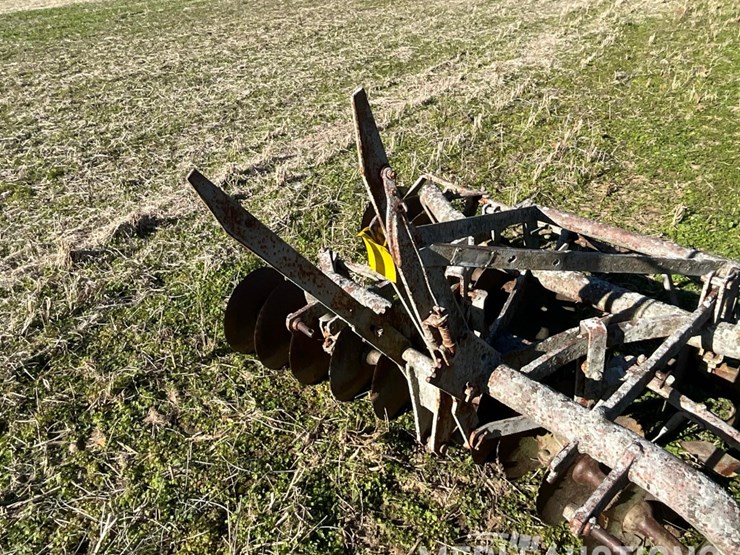 8ft.-3pt.-disc-image-9