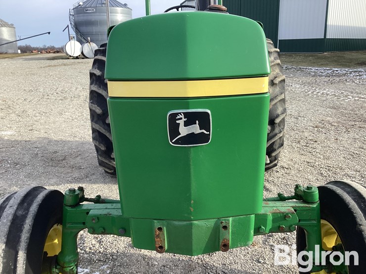 1977-john-deere-2840-image-9