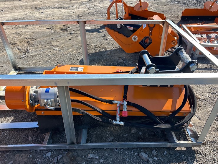 #28-•-wolverine-gci-32-48l-excavator-flail-mower-image-4