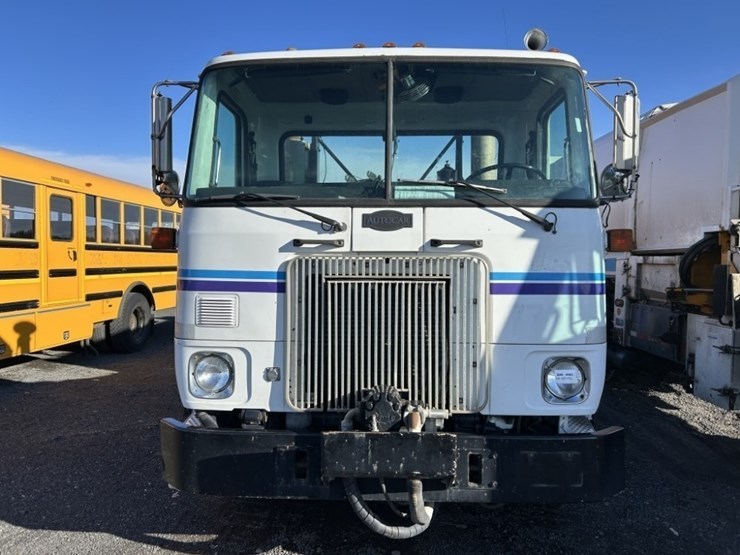 2003-autocar-wx-t/a-roll-off-truck-image-7