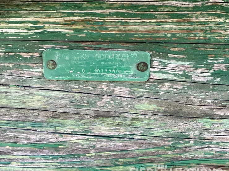 john-deere-manure-spreader-image-34