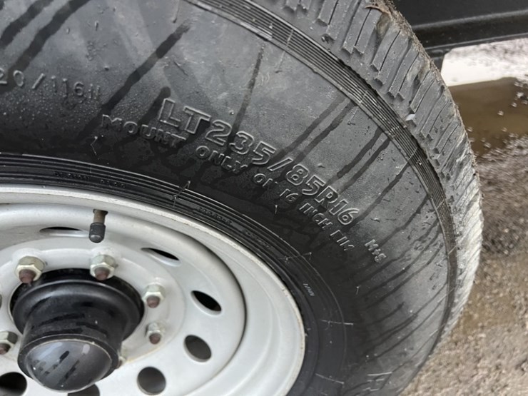 2006-acsi-tt24-102a-t/a-restroom-trailer-image-18