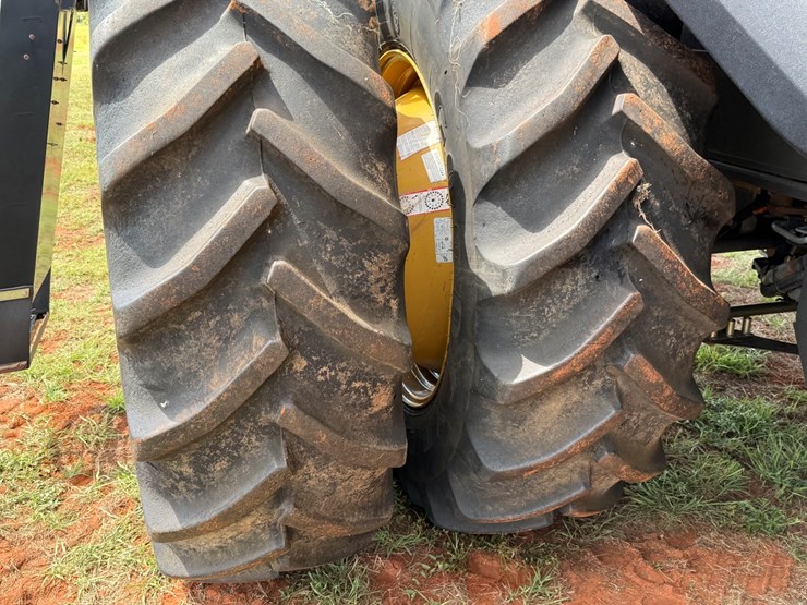 #24-•-claas-740-image-13