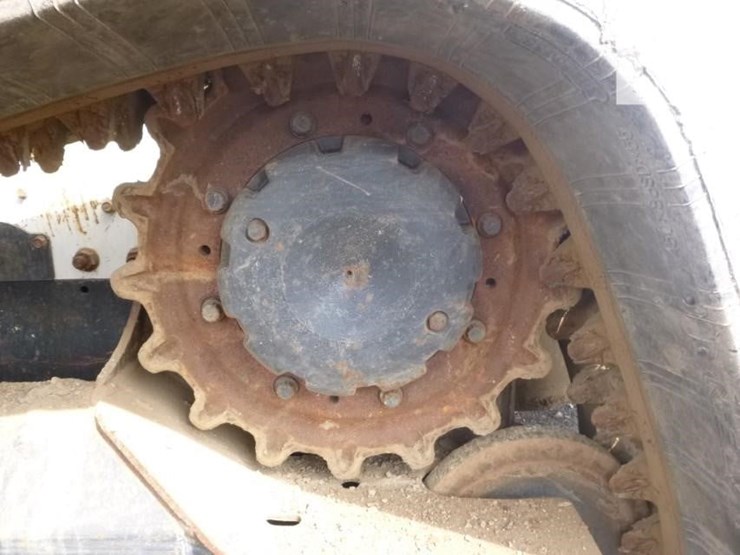 2018-bobcat-t770-image-28