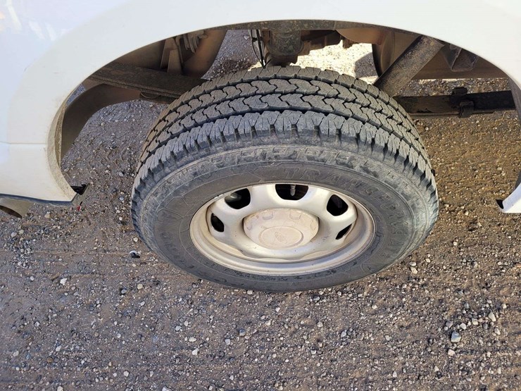 2015-ford-f150-image-17