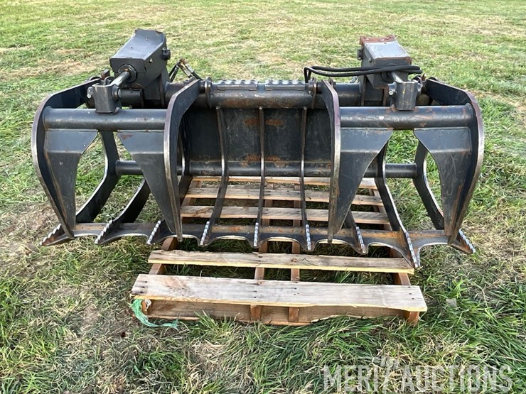 bobcat-72in.-grapple-bucket-image-6