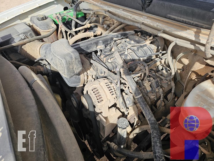 2011-chevrolet-silverado-2500hd-image-16