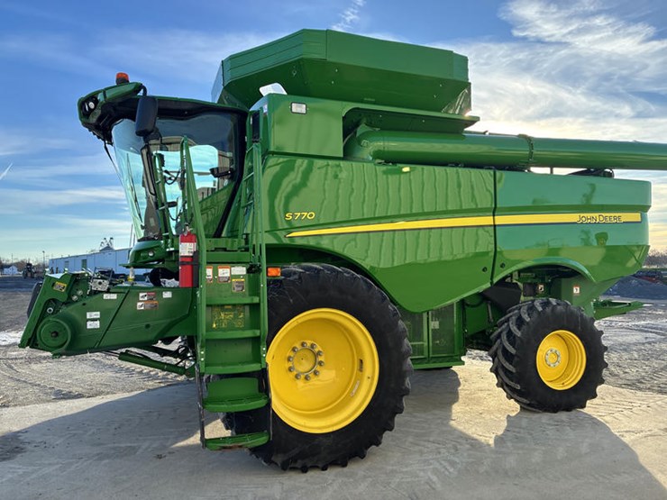 2018-john-deere-s770-image-7