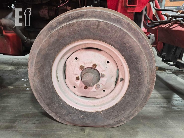 massey-ferguson-245-image-20