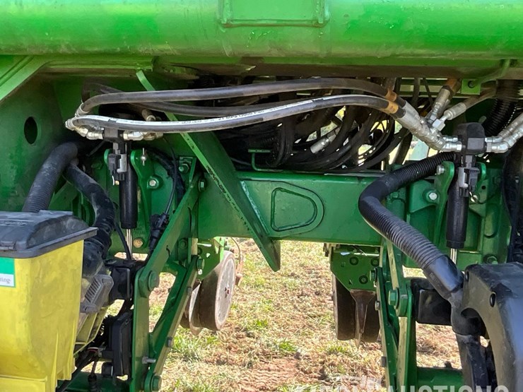 john-deere-1790-image-60