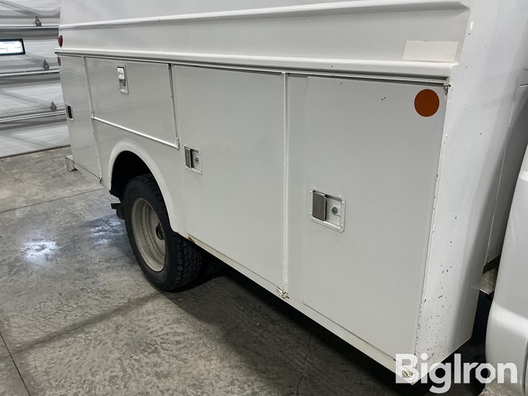 2001-ford-f450-image-13