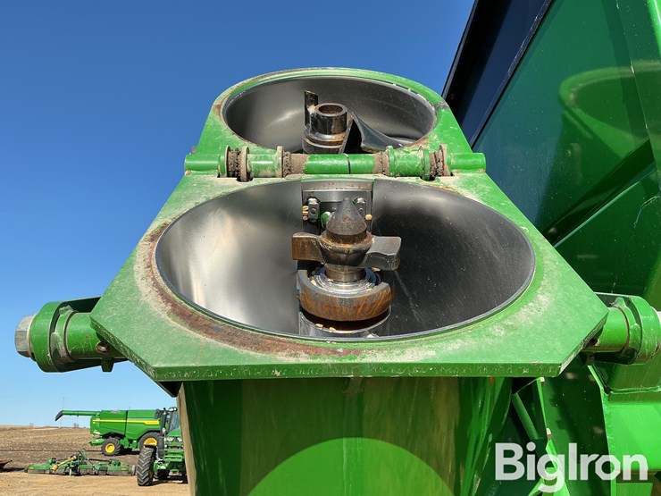 2014-brent-1196-image-19