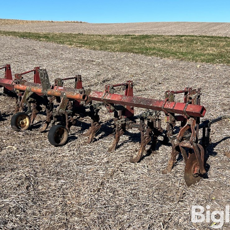 3-Pt 4 Row Cultivator