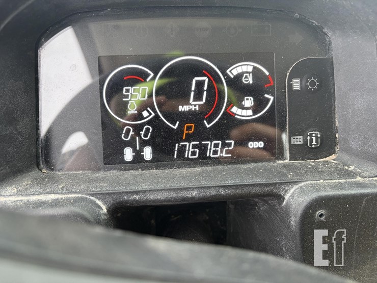 john-deere-gator-xuv-835m-image-17