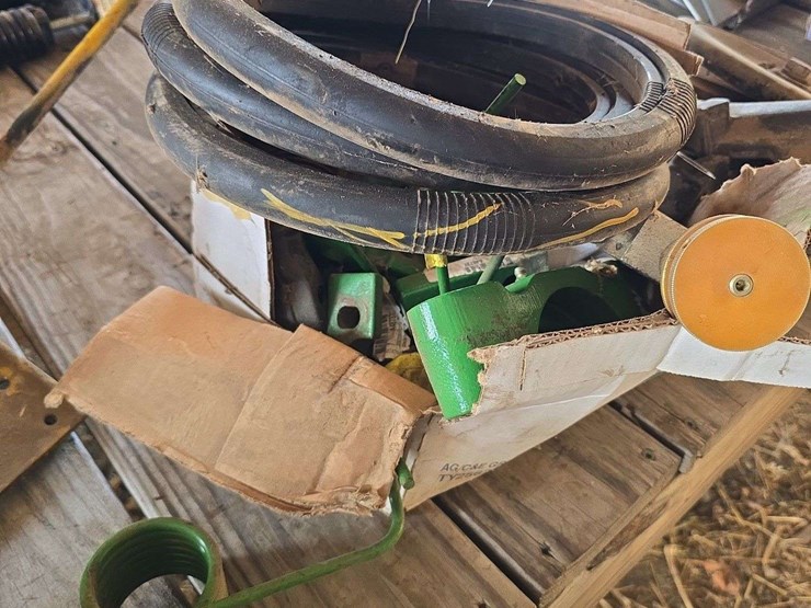 john-deere-750-image-3