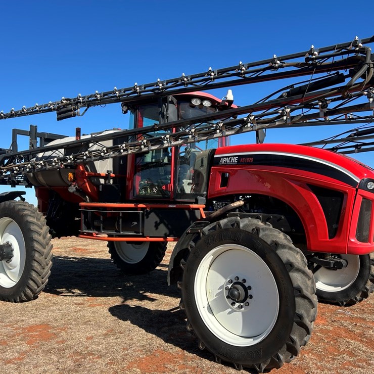 2010 APACHE AS1020