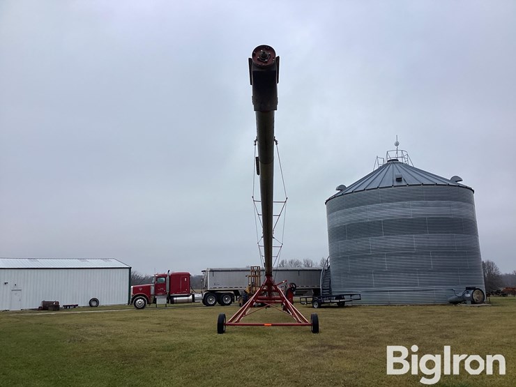 hutchinson-/mayrath-swing-away-auger-image-6