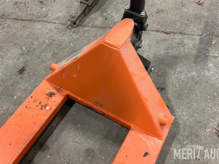 2.5-ton-haul-master-pallet-jack-image-3