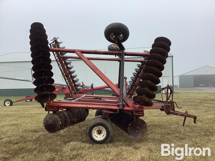 international-490-image-4