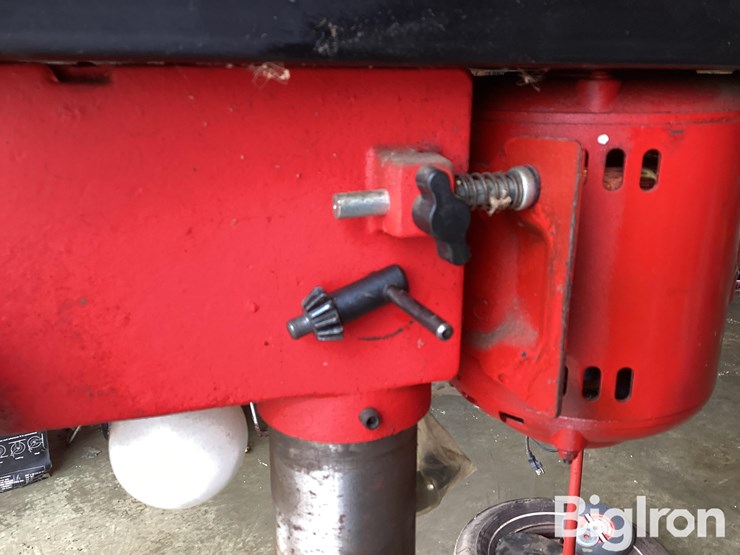 illinois-industrial-drill-press-image-14