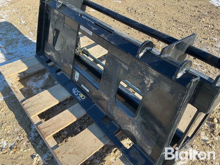 mds-skid-loader-to-euro-mount-adapter-image-11