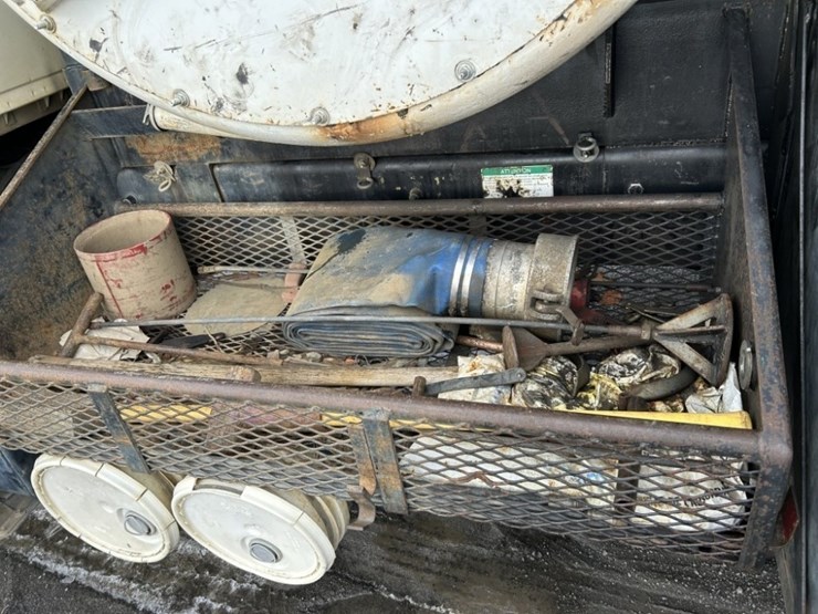 2002-sterling-l7500-image-41