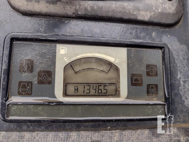 2022-deere-26g-image-6