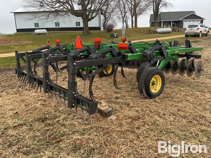 2010-john-deere-714-image-5