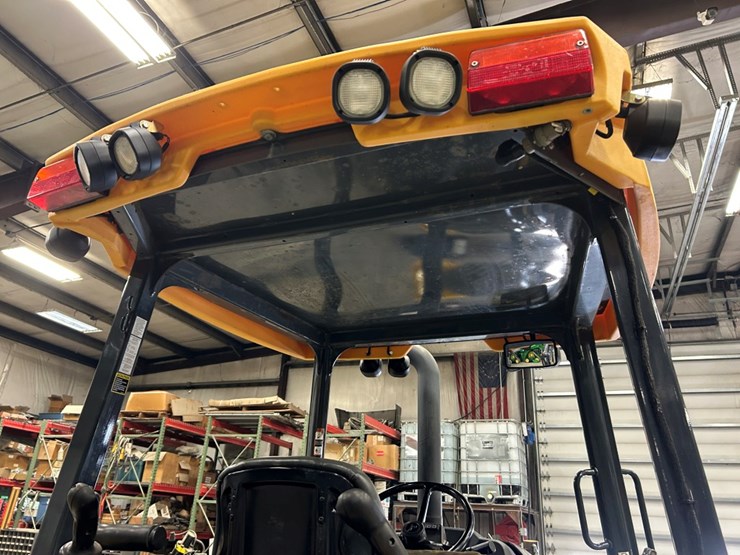 2021-deere-310sl-hl-image-22