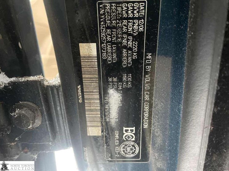 2007-volvo-xc70-image-11