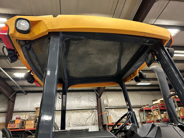 2021-deere-310sl-hl-image-16