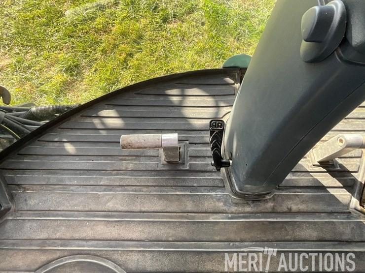 2010-hagie-sts14-image-85