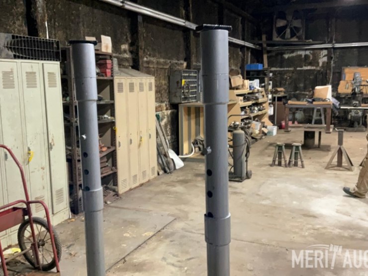 (2)-emerson-manufacturing-company-jack-model-220-image-6