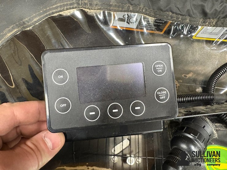 john-deere-gator-image-18