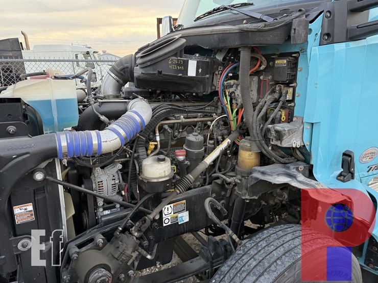 2019-kenworth-t680-image-16