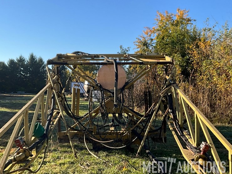 70ft.-sprayer-boom-image-9