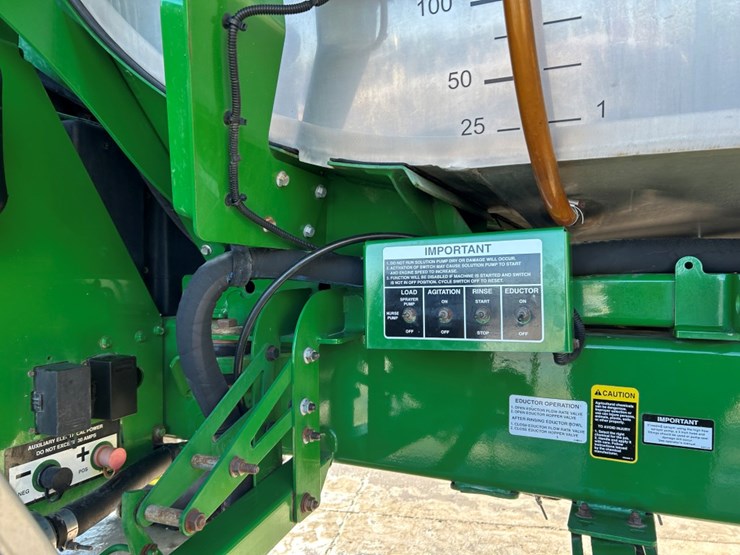 2013-john-deere-4940-image-83