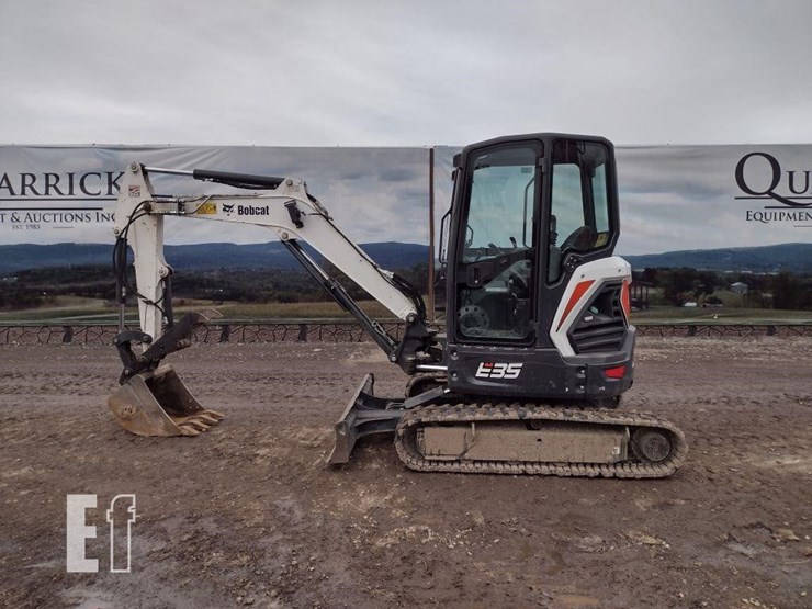 2021-bobcat-e35i-image-1