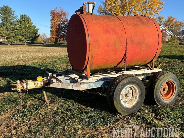 fuel-tank-on-trailer-image-1