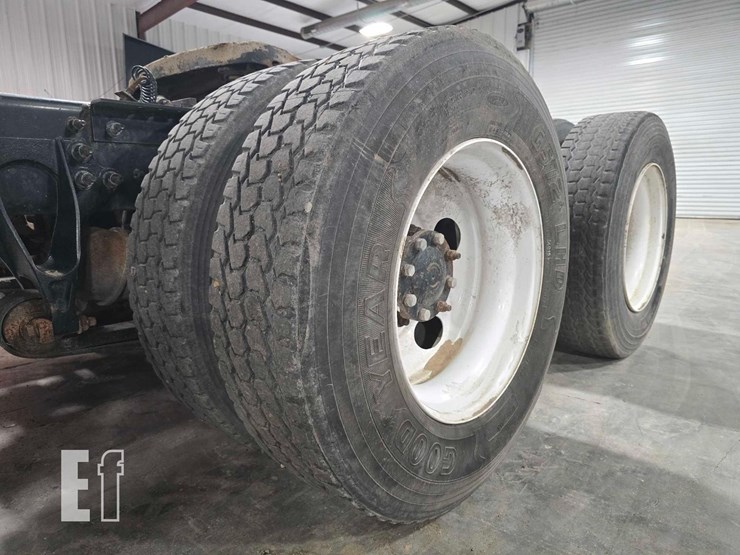 2017-international-transtar-8600-image-25