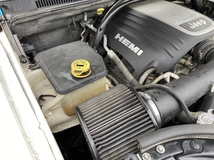 2005-jeep-grand-cherokee-limited-image-37