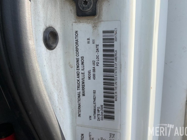 2007-international-durastar-4300-image-55