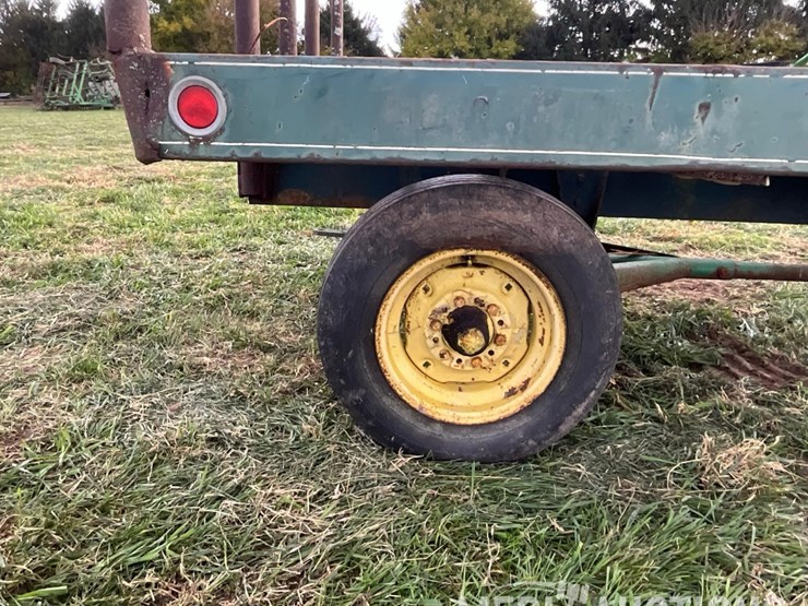 hay-rack-on-john-deere-running-gear-image-36