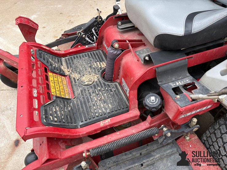 2019-exmark-lzx921gka726c1-72"-zero-turn-mower-image-13