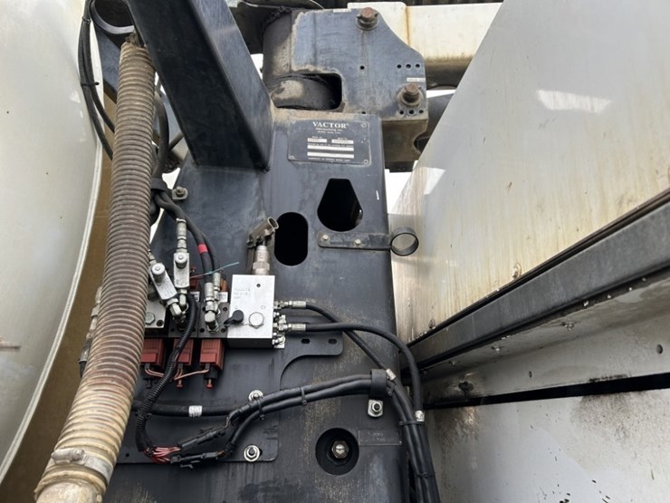 2002-sterling-l7500-image-45